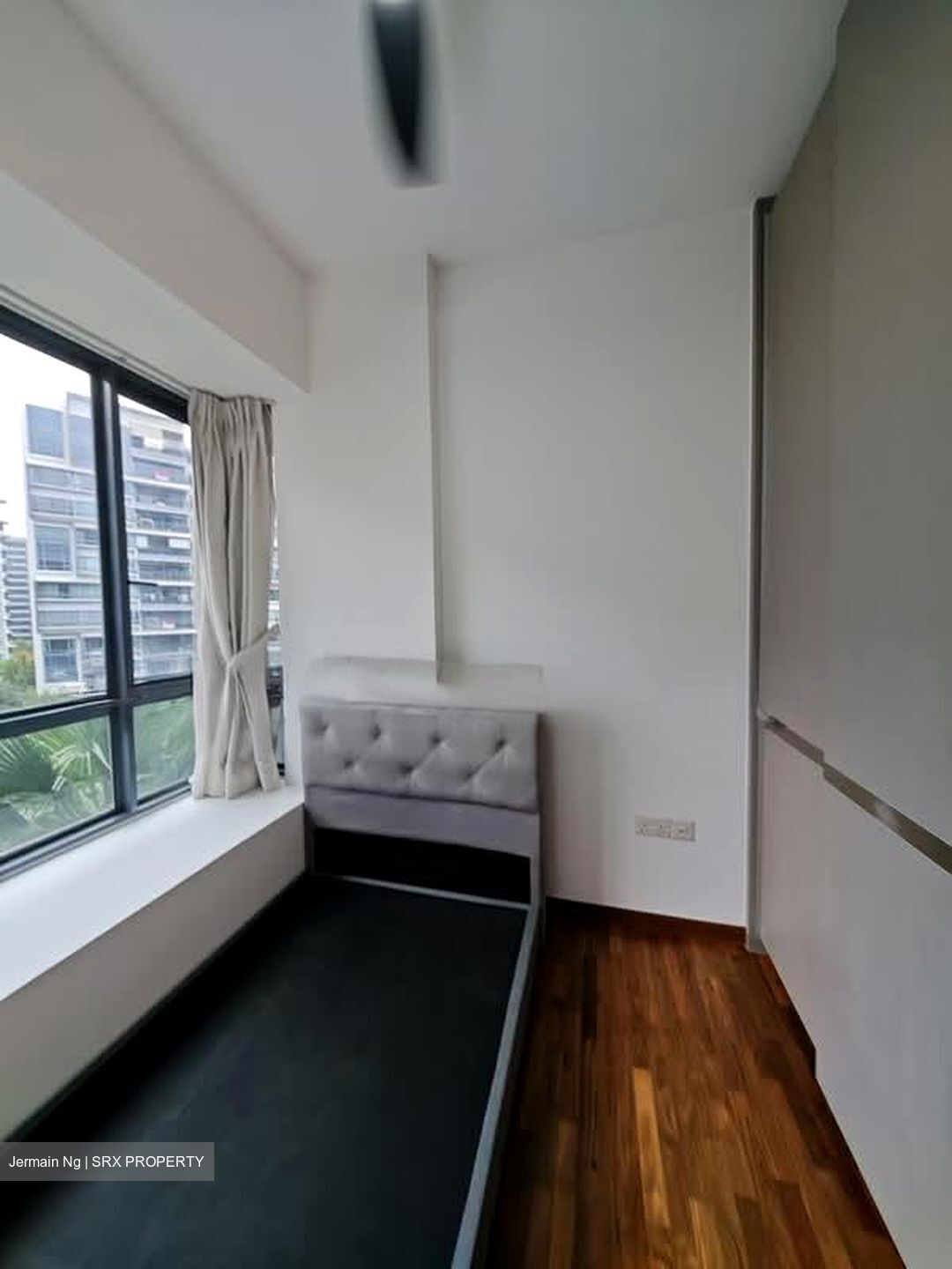 The Palette (D18), Condominium #586761121